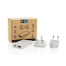 Miniatyrbilde 1 av Hvit XD Collection Fluxo 65W RCS Resirkulert Plast GAN Vegglader med Universalkontakter