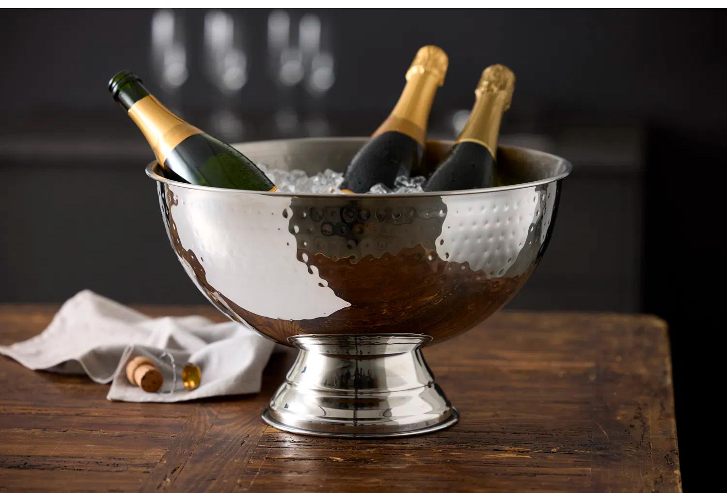 Funktion Bar champagnekjøler i rustfritt stål med champagne på is