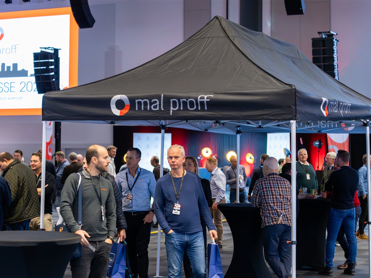 Profilert Mal Proff-telt som skaper blikkfang på messen