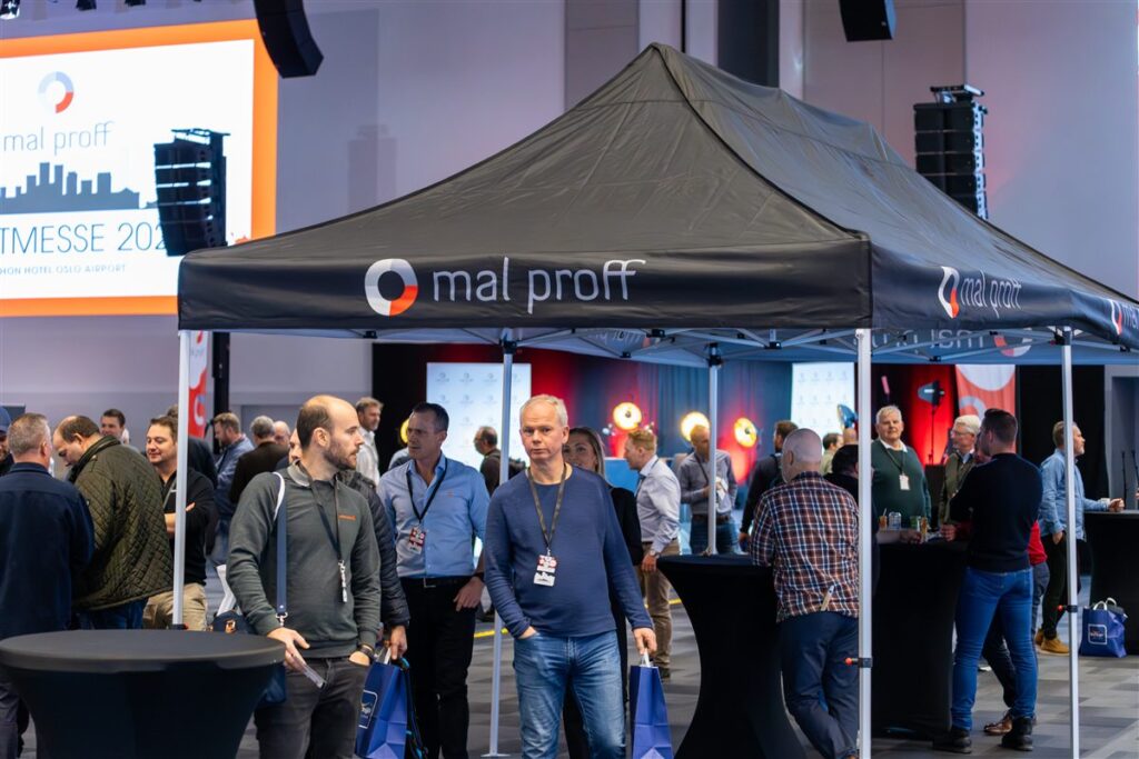 Mal Proff-profilert teltstand på messe – levert av Norgesprofil